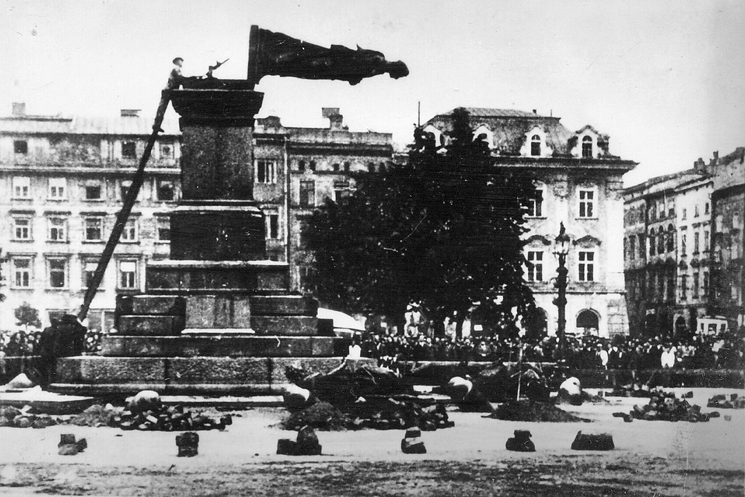 pomnik-mickiewicza